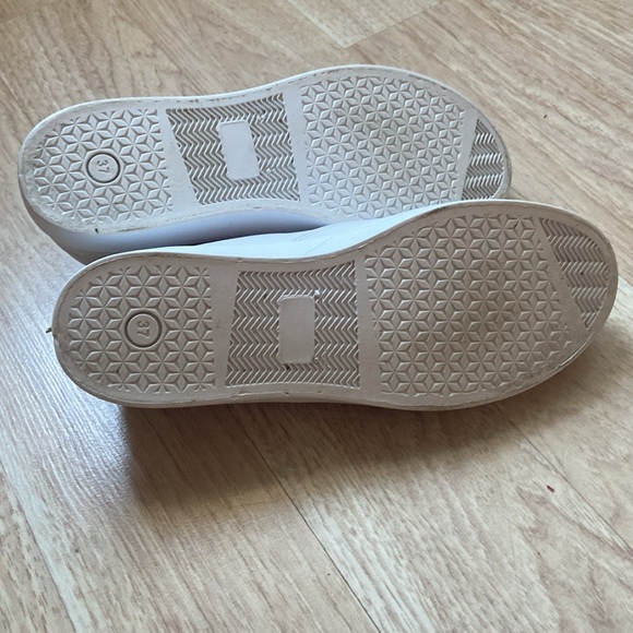 North Star Women’s Lace White Sneakers Bata Shoes Size 37/6.5 - Picture 6 of 8